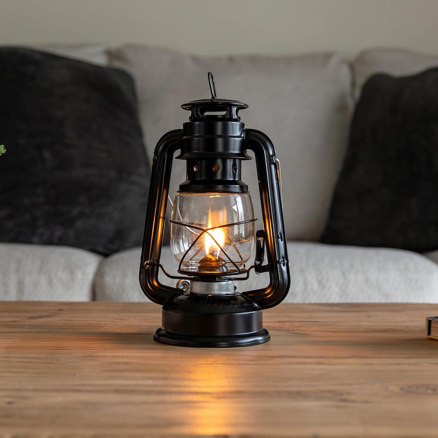 Vintage Hurricane Oil Lamp, Bl - مراجعة Power Outage Light وسعره