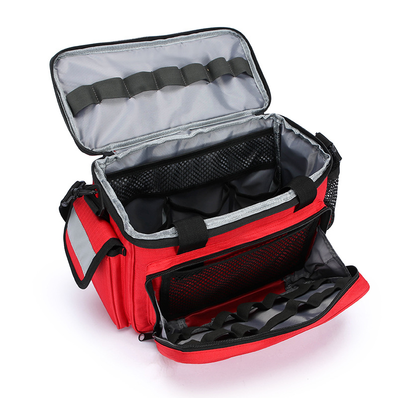 Portable Outdoor First Aid Kit - مراجعة First Aid Bag Kit وسعره