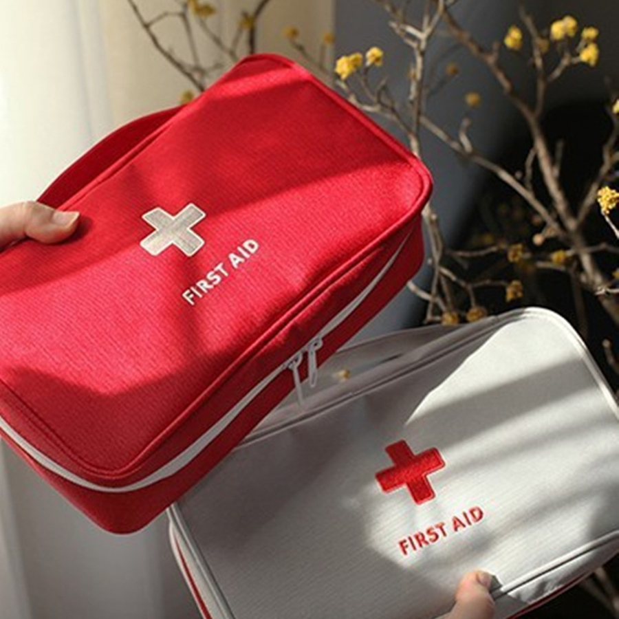Health Medicine First Aid Kit  - مراجعة First Aid Bag Kit وسعره